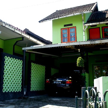 Bayu Murti Homestay Yogyakarta Exterior foto